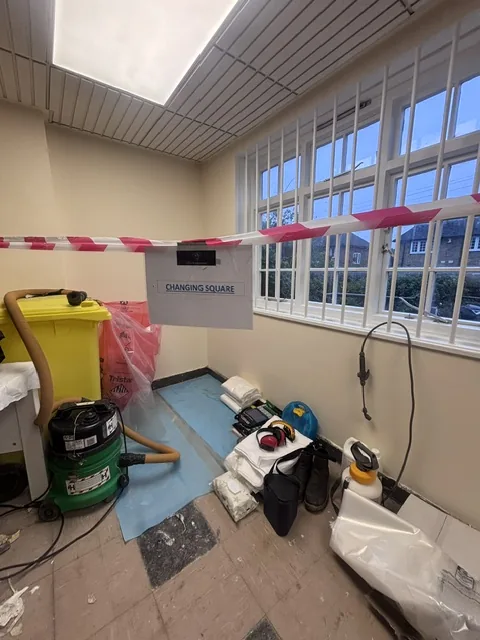 Asbestos floor tile and bitumen removal in Forest Hill